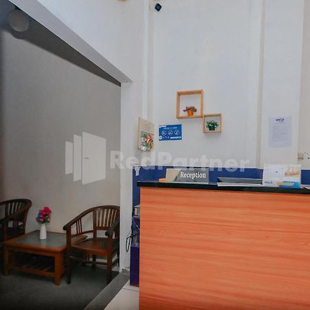Ungu Kangen Hotel Bogor Mitra Reddoorz Exteriör bild