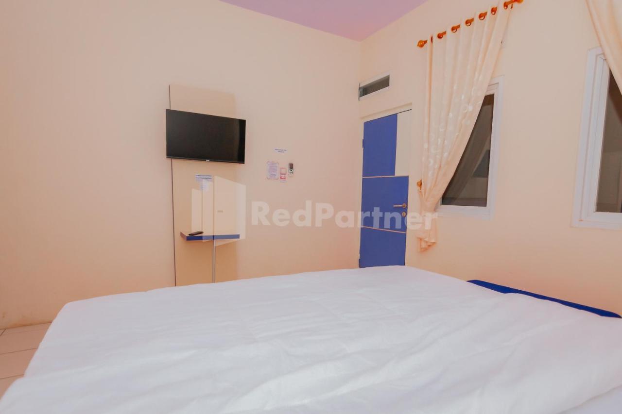 Ungu Kangen Hotel Bogor Mitra Reddoorz Exteriör bild
