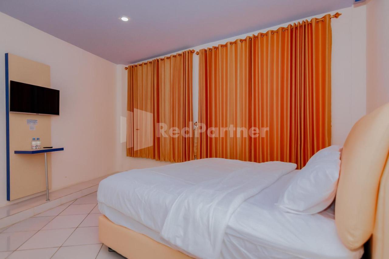 Ungu Kangen Hotel Bogor Mitra Reddoorz Exteriör bild